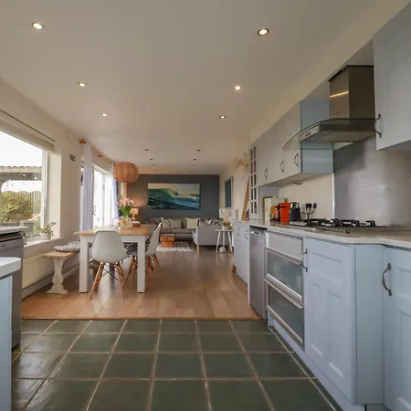Coastman's Nest Holiday home *