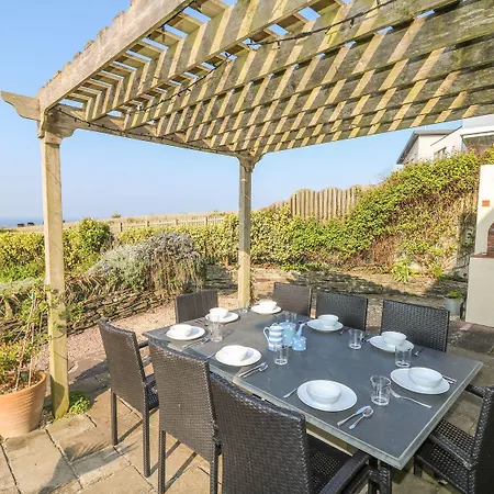 Coastman's Nest Holiday home *