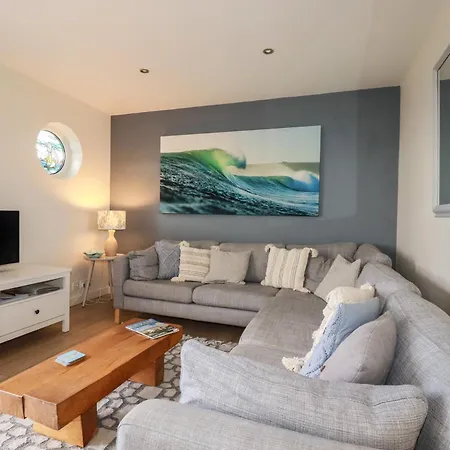 Coastman's Nest Holiday home