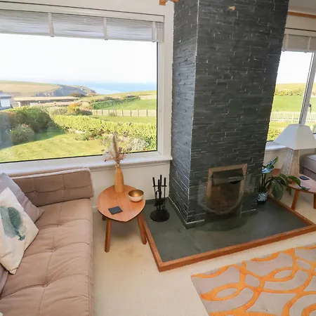 Coastman's Nest Holiday home *
